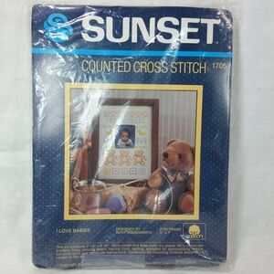 SUNSET Counted Cross Stitch KIT "I LOVE BABIES" 1705 Baby Bears, 5x7" *Open Pkg